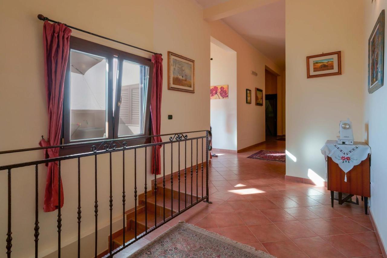 Bed And Breakfast Cairoli Exclusive Room San Pietro Vernotico Esterno foto